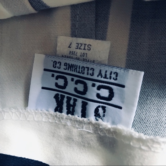 Pencil skirt💕 - Picture 3 of 4